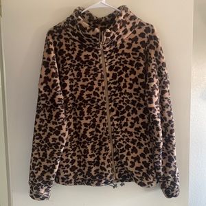 Women’s brand new cheetah zip up!
